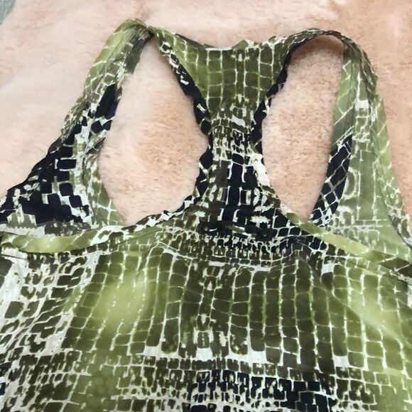 Bebe 100% silk snake print racerback tank - Picture 5 of 7